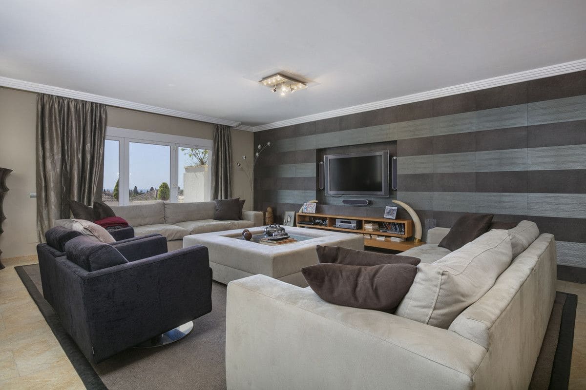 4 soveværelse Lejlighed til salg i Marbella med swimmingpool garage - € 2.500.000 (Ref: 9405964)