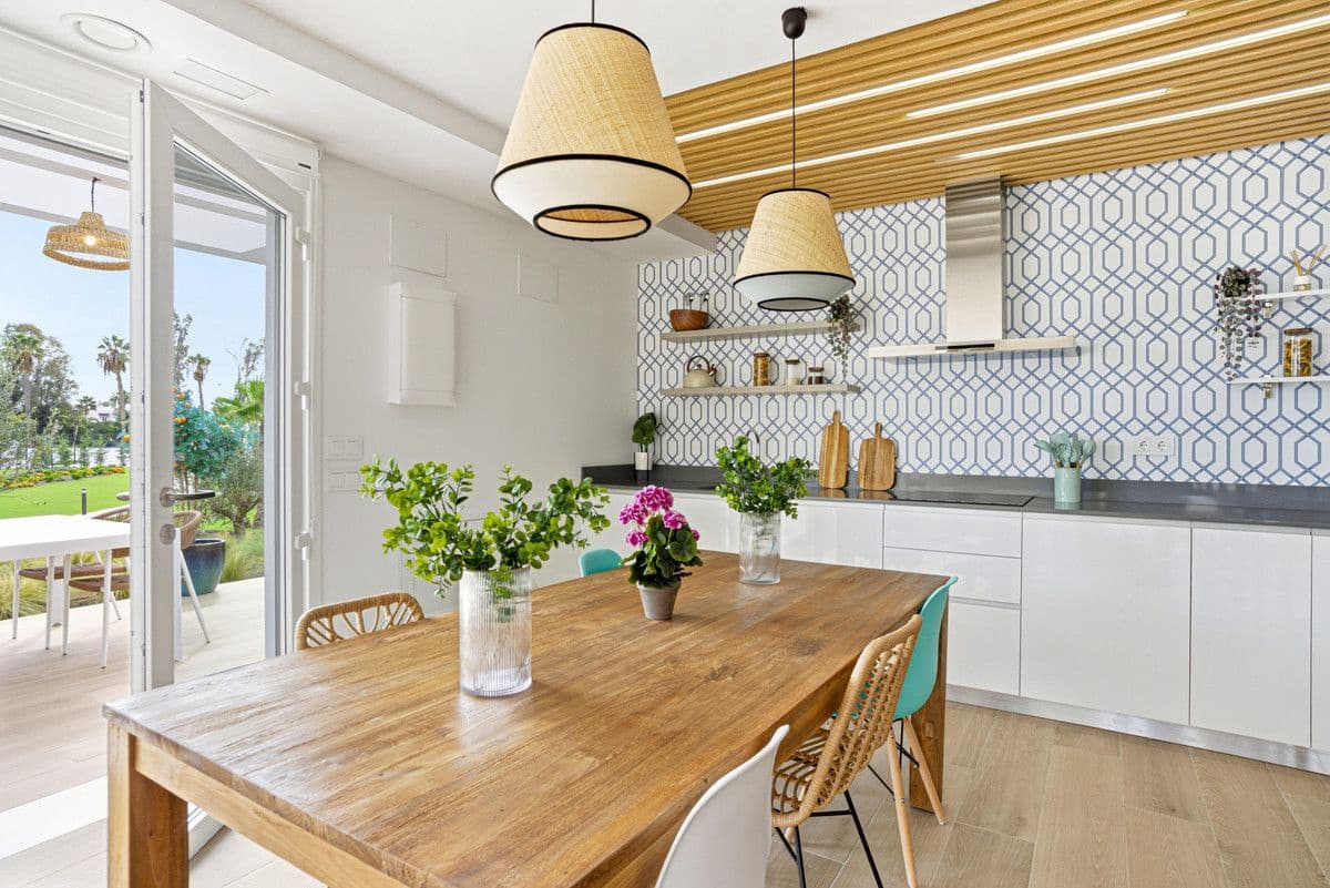 2 sypialnia Apartament na sprzedaż w Bel-Air z basenem garażem - 445 000 € (Ref: 9405968)