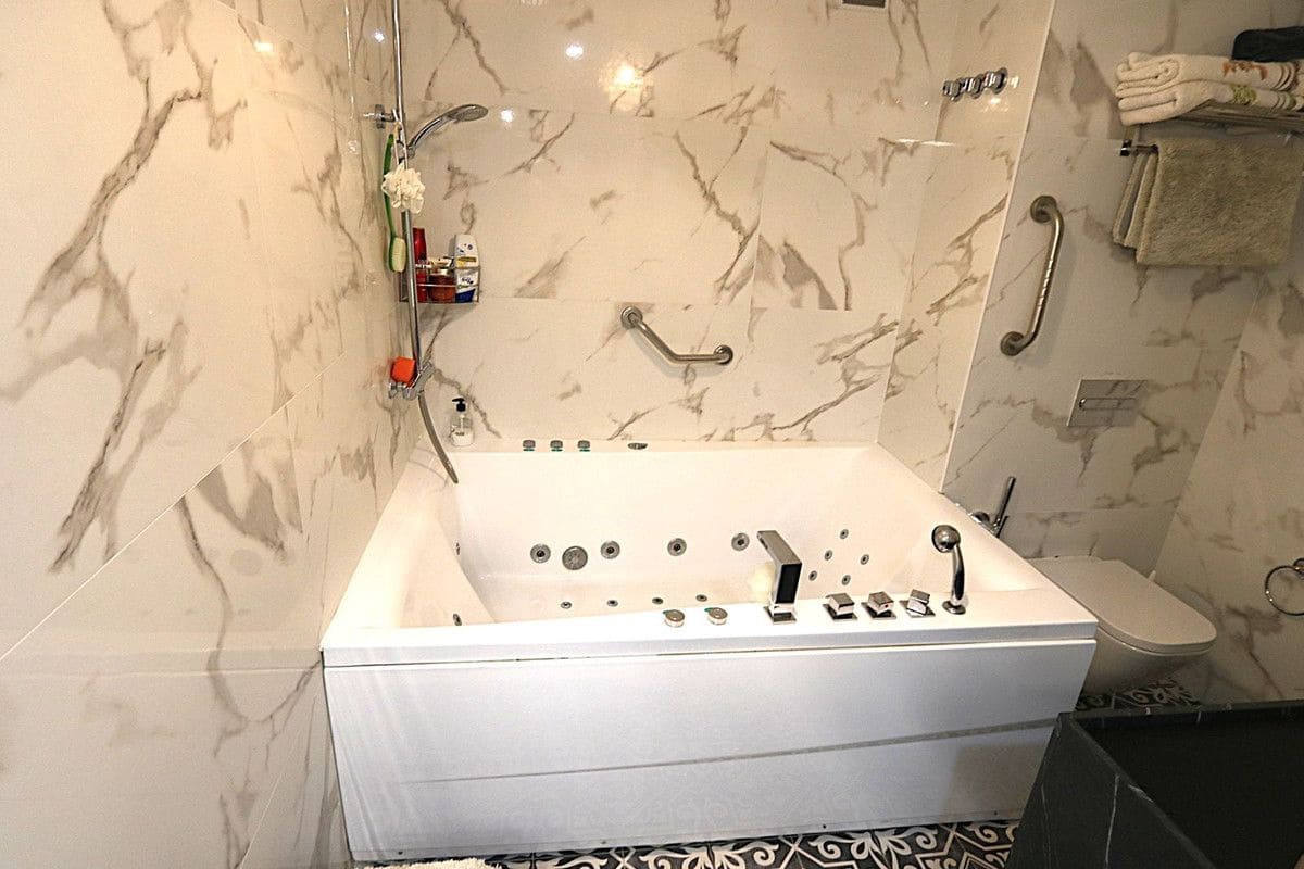 3 sovrum Lägenhet till salu i Fuengirola - 369 000 € (Ref: 9405970)