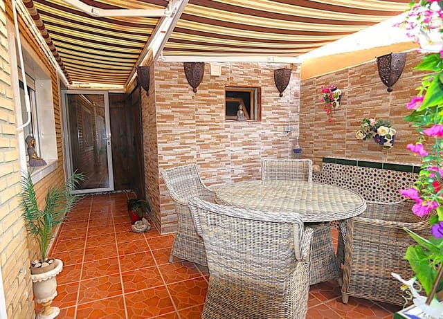 3 sovrum Lägenhet till salu i Centro ciudad, Fuengirola - 369 000 € (Ref: 9405970)