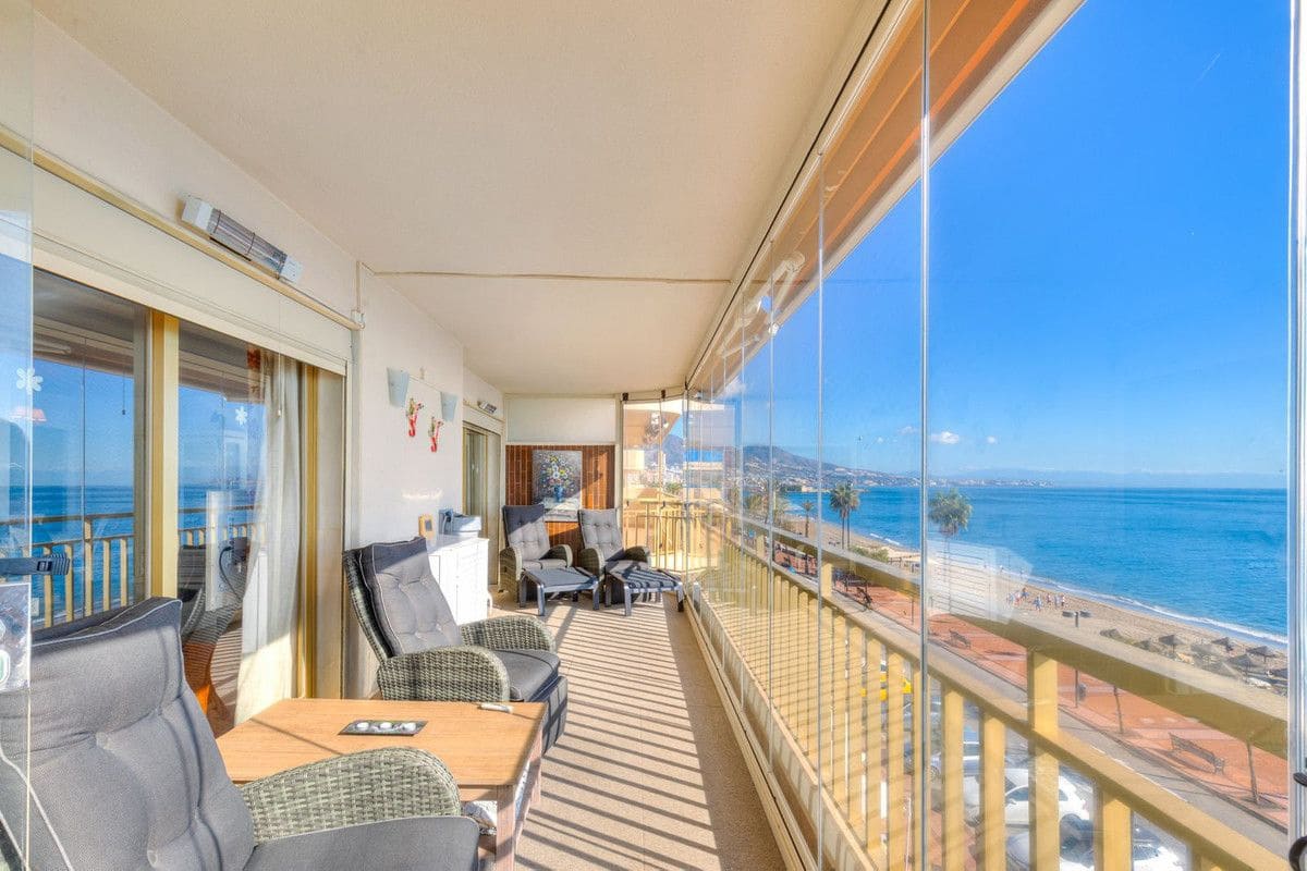 3 sypialnia Apartament przy plaży na sprzedaż w Fuengirola - 695 000 € (Ref: 9405971)