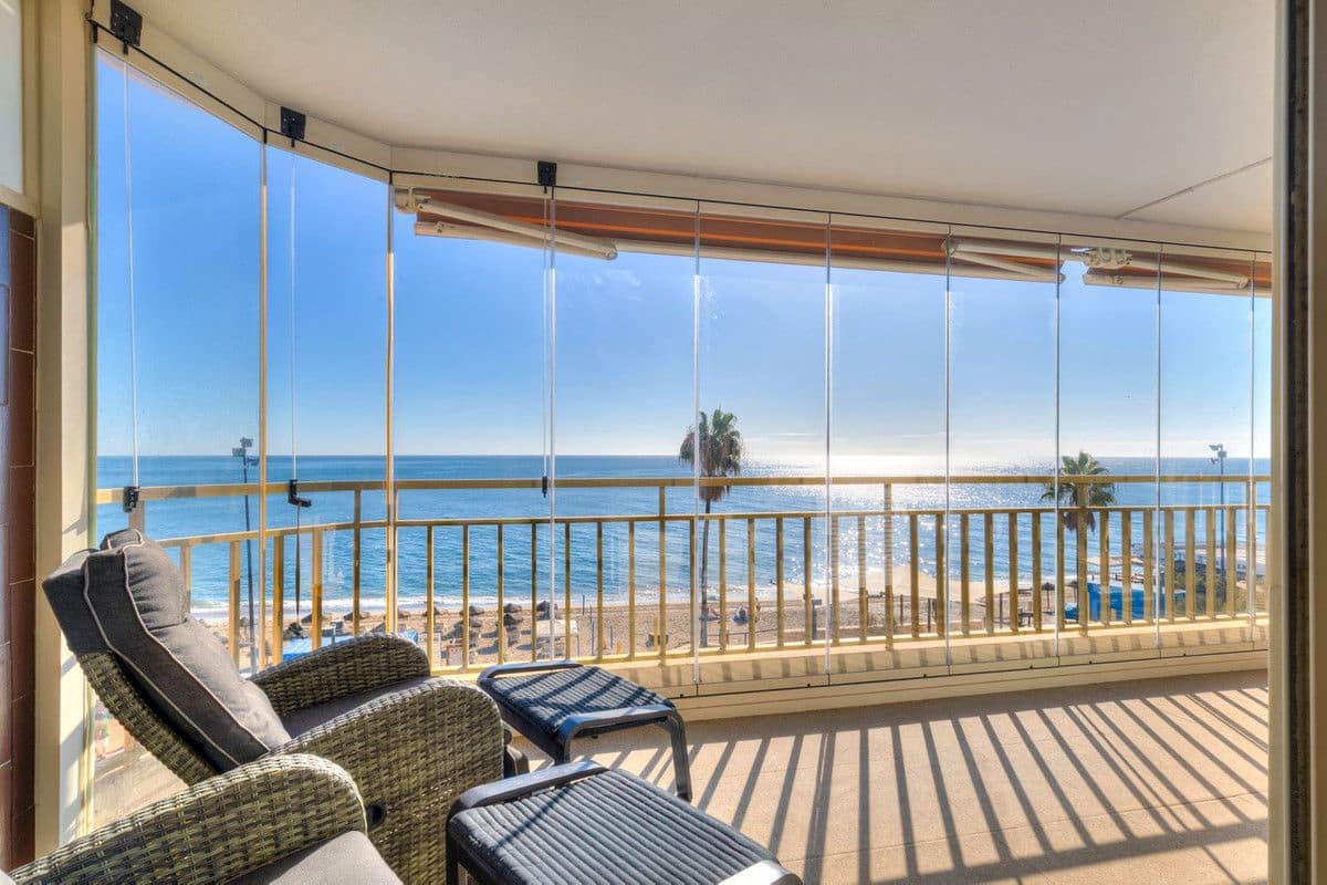 3 sypialnia Apartament przy plaży na sprzedaż w Fuengirola - 695 000 € (Ref: 9405971)