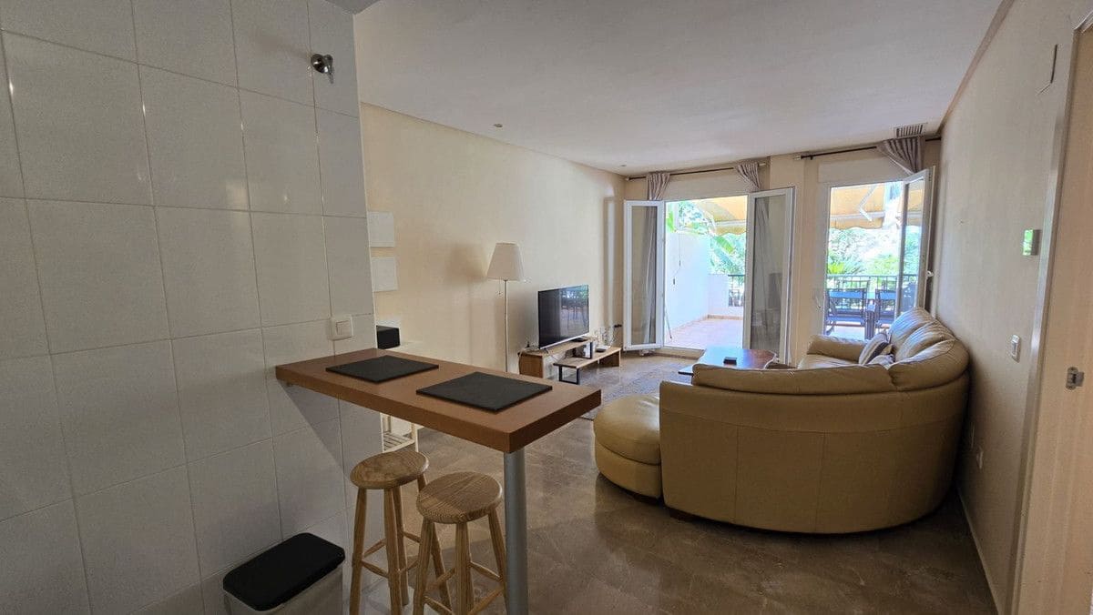 Apartamento de 2 habitaciones en Mijas en venta con piscina garaje - 325.000 € (Ref: 9405975)