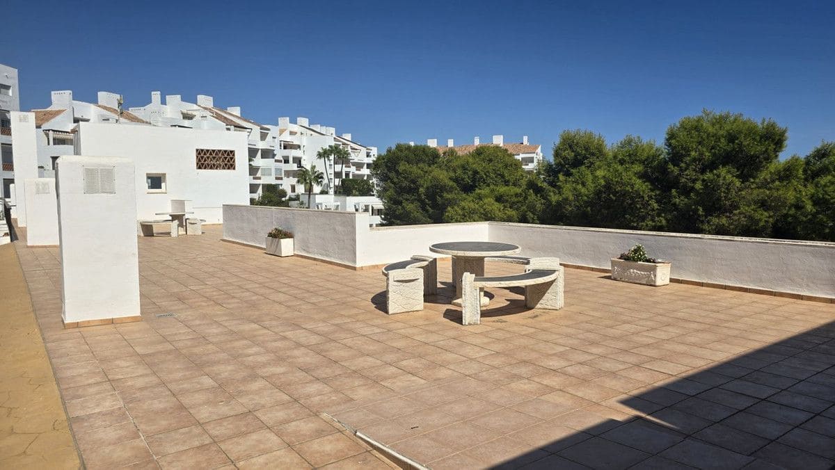 Apartamento de 2 habitaciones en Mijas en venta con piscina garaje - 325.000 € (Ref: 9405975)