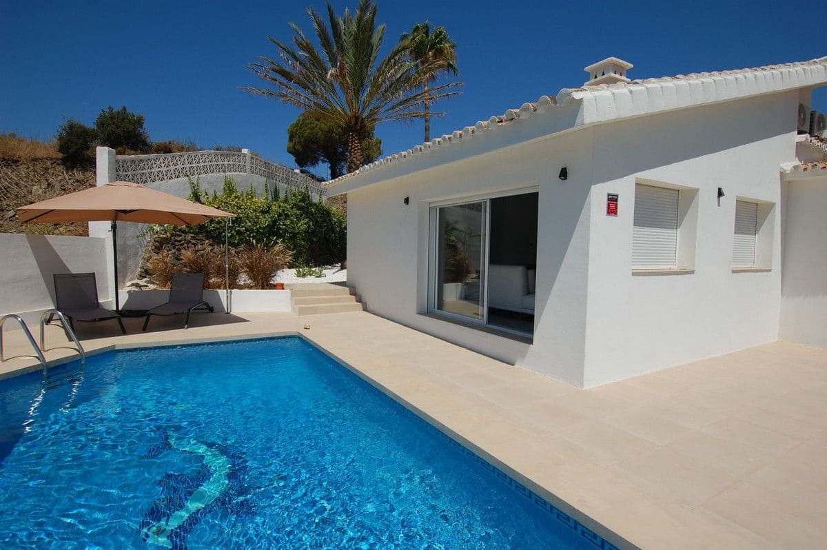 3 slaapkamer Villa te koop in Mijas met zwembad garage - € 950.000 (Ref: 9405977)