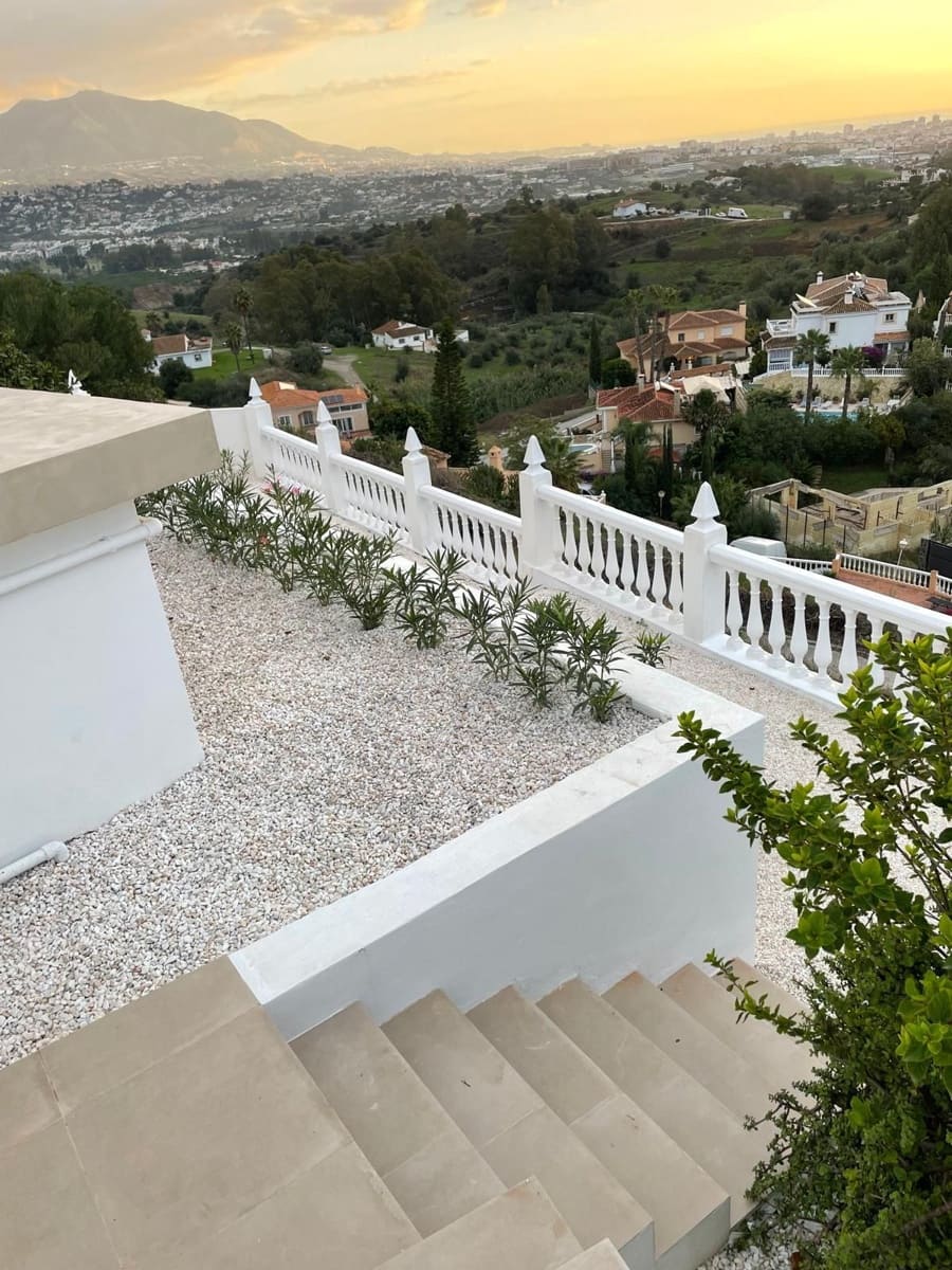 3 slaapkamer Villa te koop in Mijas met zwembad garage - € 950.000 (Ref: 9405977)