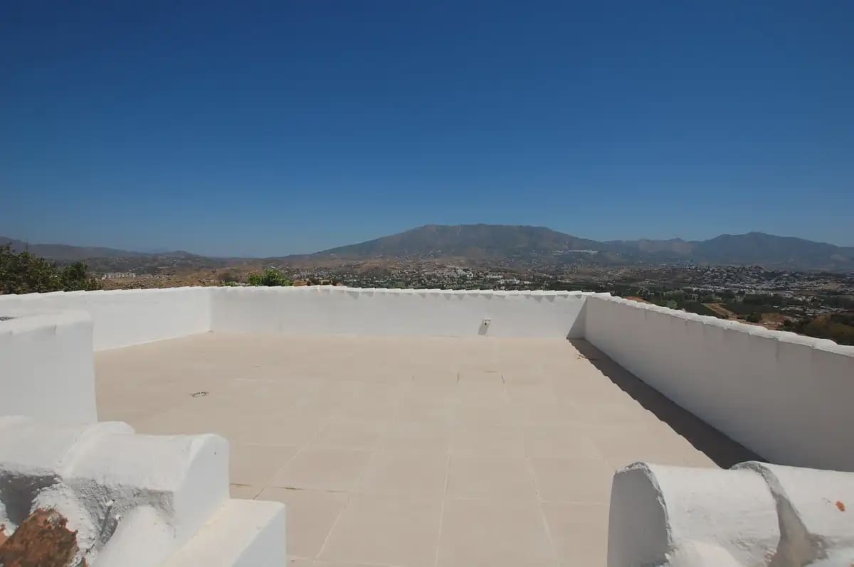 3 slaapkamer Villa te koop in Mijas met zwembad garage - € 995.000 (Ref: 9405977)
