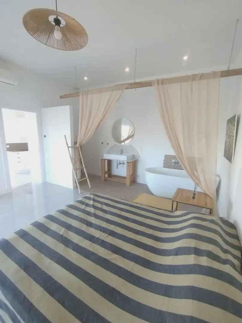 3 slaapkamer Villa te koop in Mijas met zwembad garage - € 995.000 (Ref: 9405977)