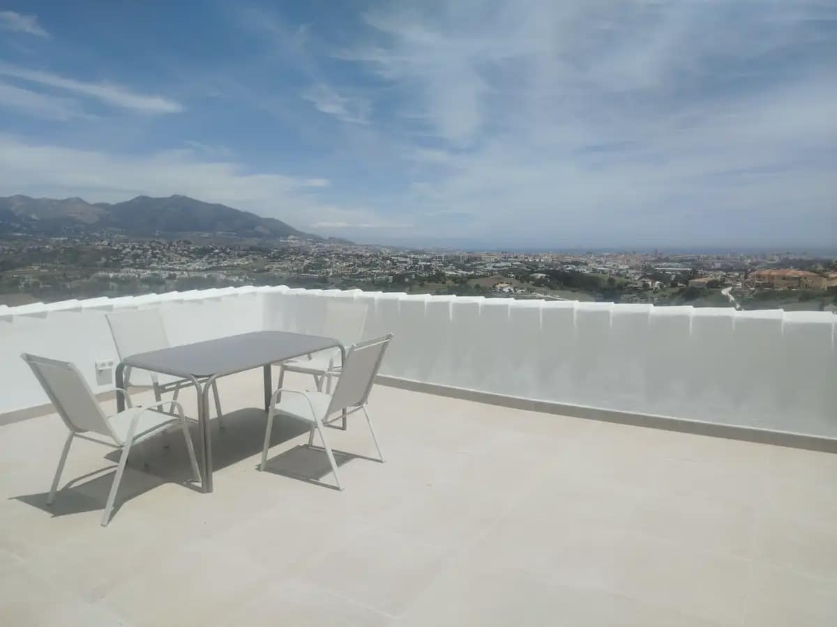 3 slaapkamer Villa te koop in Mijas met zwembad garage - € 995.000 (Ref: 9405977)