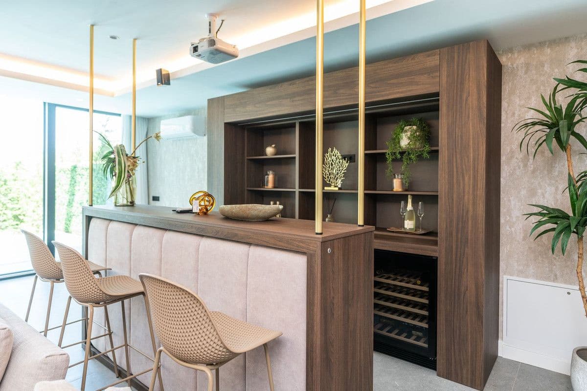 4 sypialnia Willa na sprzedaż w Mijas z basenem garażem - 1 150 000 € (Ref: 9405979)