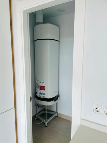 Apartamento de 3 habitaciones en Bel-Air, Estepona en venta con piscina garaje - 445.000 € (Ref: 9405982)