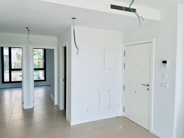 Apartamento de 3 habitaciones en Bel-Air, Estepona en venta con piscina garaje - 445.000 € (Ref: 9405982)