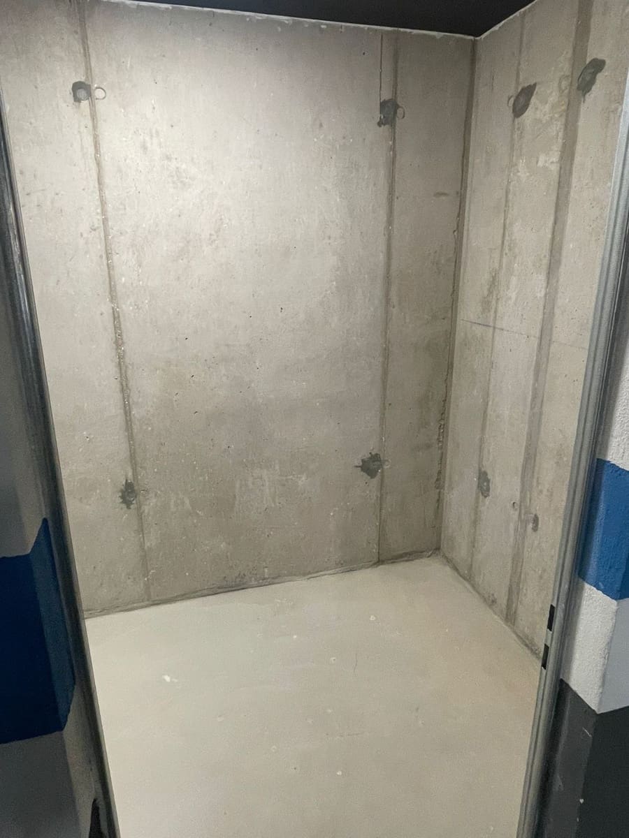 Apartamento de 3 habitaciones en Estepona en venta con piscina garaje - 445.000 € (Ref: 9405982)