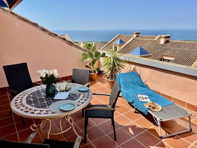 3 sypialnia Penthouse na sprzedaż w Calahonda, Mijas z basenem garażem - 495 000 € (Ref: 9405986)