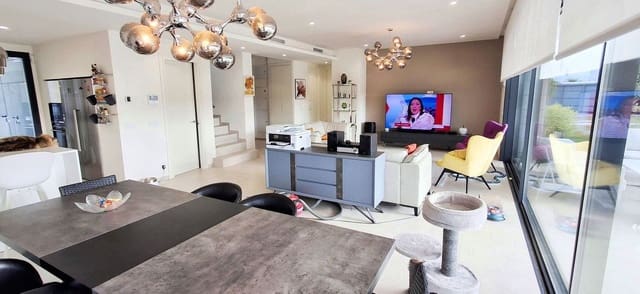 Chalet de 3 habitaciones en Centro, Mijas en venta con piscina garaje - 1.690.000 € (Ref: 9405989)