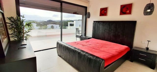 Chalet de 3 habitaciones en Centro, Mijas en venta con piscina garaje - 1.690.000 € (Ref: 9405989)