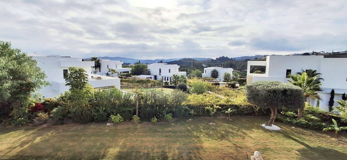 3 sypialnia Willa na sprzedaż w Mijas z basenem garażem - 1 690 000 € (Ref: 9405989)