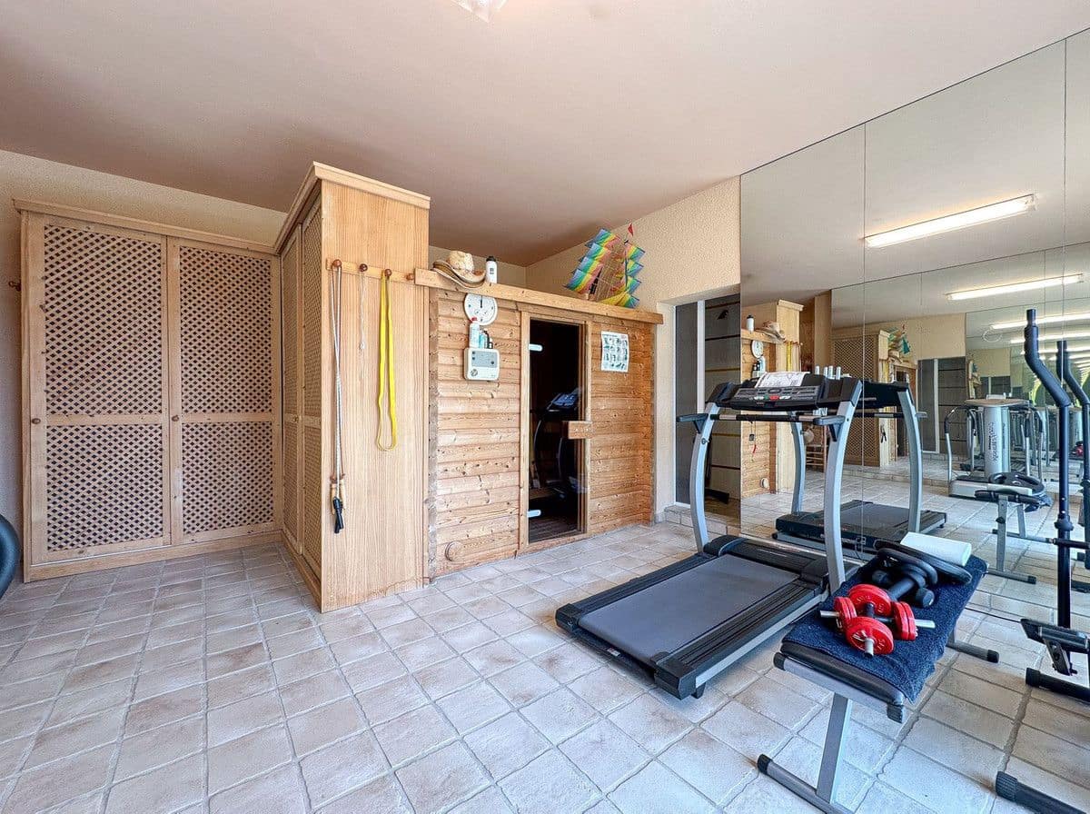 9 soveværelse Villa til salg i Mijas med swimmingpool garage - € 7.000.000 (Ref: 9405991)