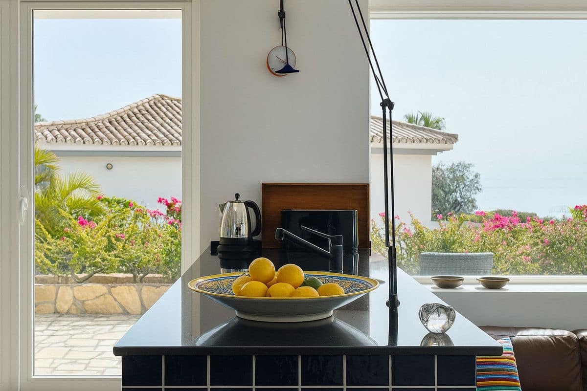 4 soveværelse Villa til salg i Benalmadena med swimmingpool garage - € 2.695.000 (Ref: 9405992)