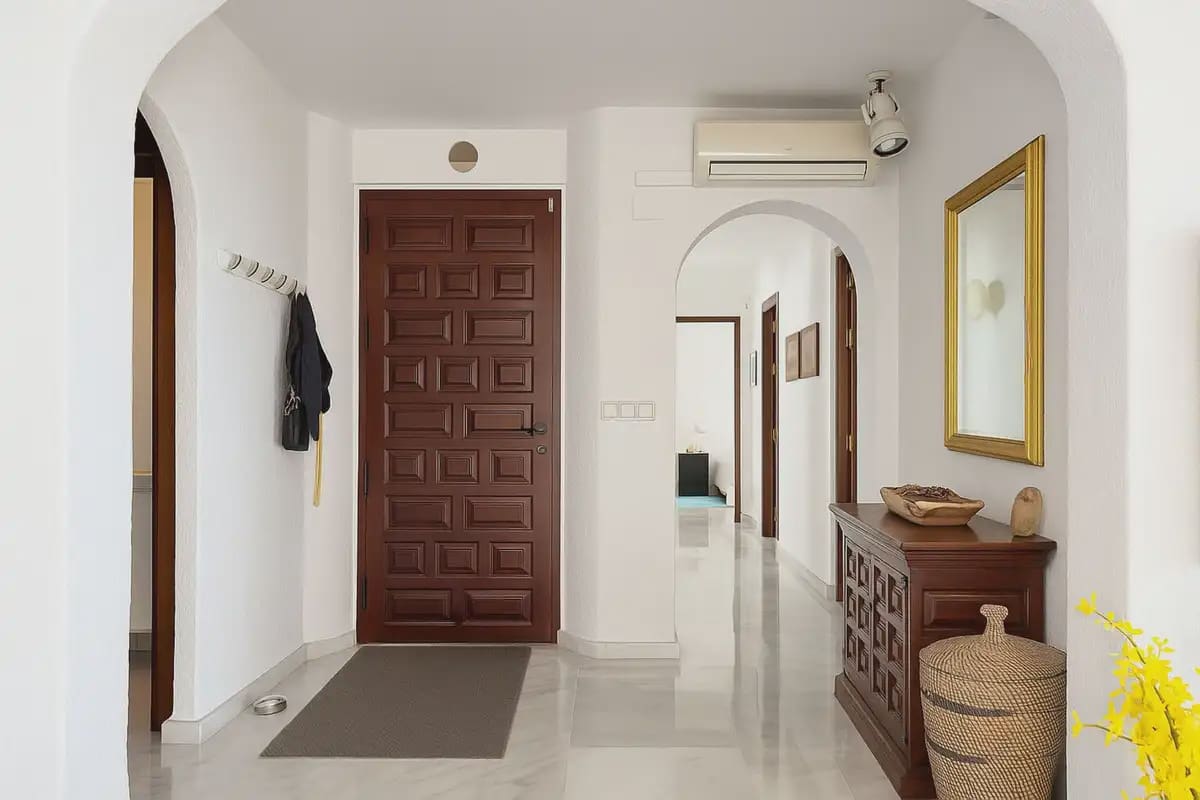 3 bedroom Villa for sale in Benalmadena with pool garage - € 1,375,000 (Ref: 9405993)