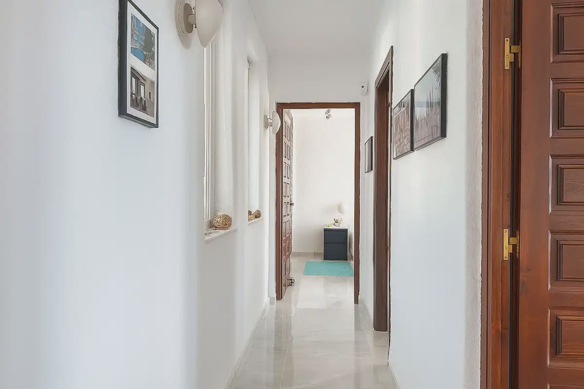 3 bedroom Villa for sale in Benalmadena with pool garage - € 1,375,000 (Ref: 9405993)