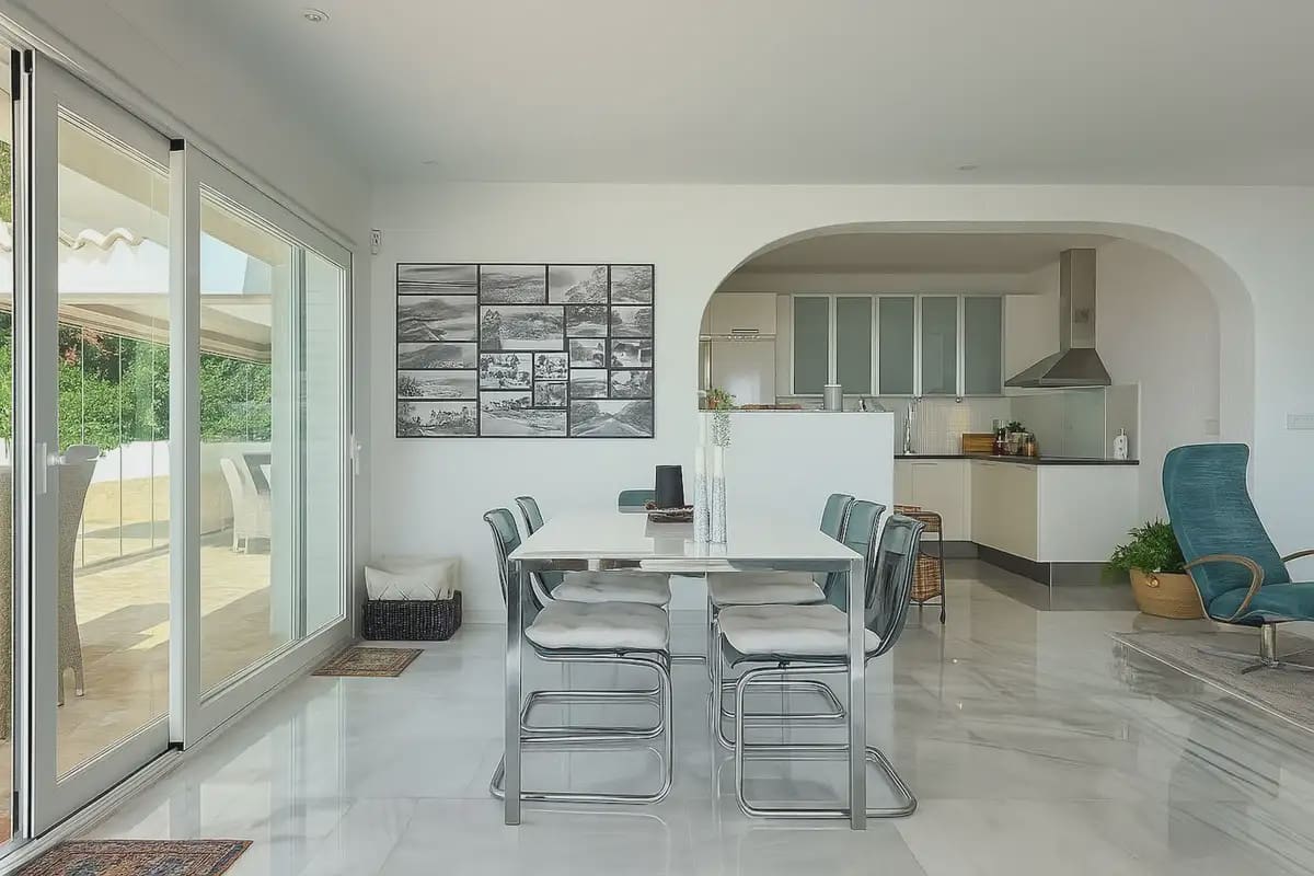 3 bedroom Villa for sale in Benalmadena with pool garage - € 1,375,000 (Ref: 9405993)