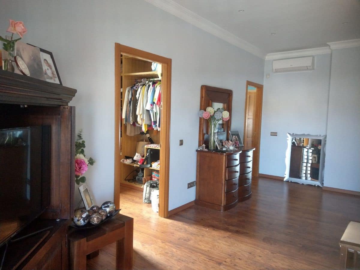 4 sypialnia Willa na sprzedaż w Mijas z basenem garażem - 1 291 500 € (Ref: 9405994)