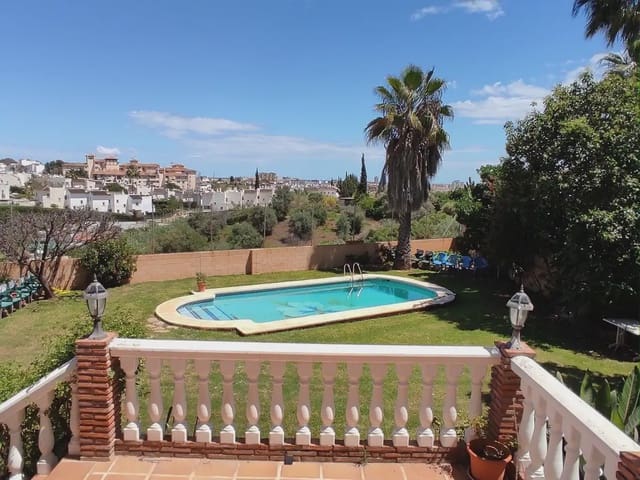 4 soverom Villa til salgs i Centro, Mijas med svømmebasseng garasje - € 1 291 500 (Ref: 9405994)