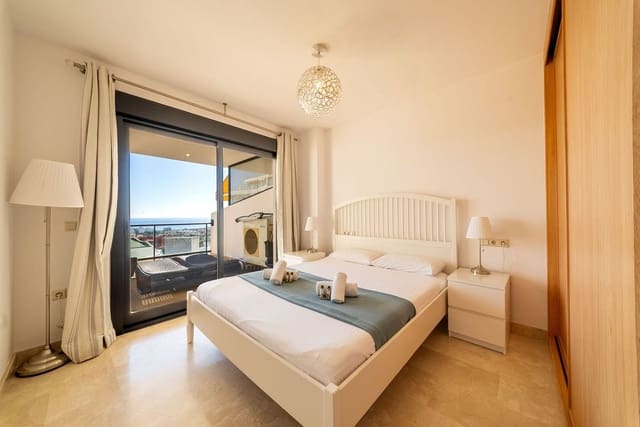 2 soverom Leilighet til salgs i Riviera del Sol, Mijas med svømmebasseng garasje - € 310 000 (Ref: 9405995)