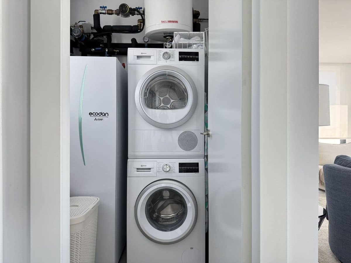 3 slaapkamer Penthouse te koop in Fuengirola met zwembad garage - € 1.595.000 (Ref: 9405997)