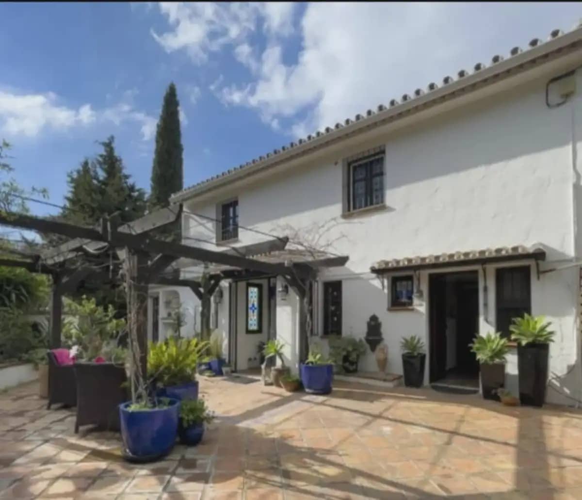 4 soveværelse Villa til salg i Mijas med garage - € 825.000 (Ref: 9405998)