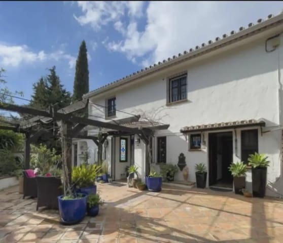 4 soveværelse Villa til salg i Mijas pueblo, Mijas med garage - € 825.000 (Ref: 9405998)