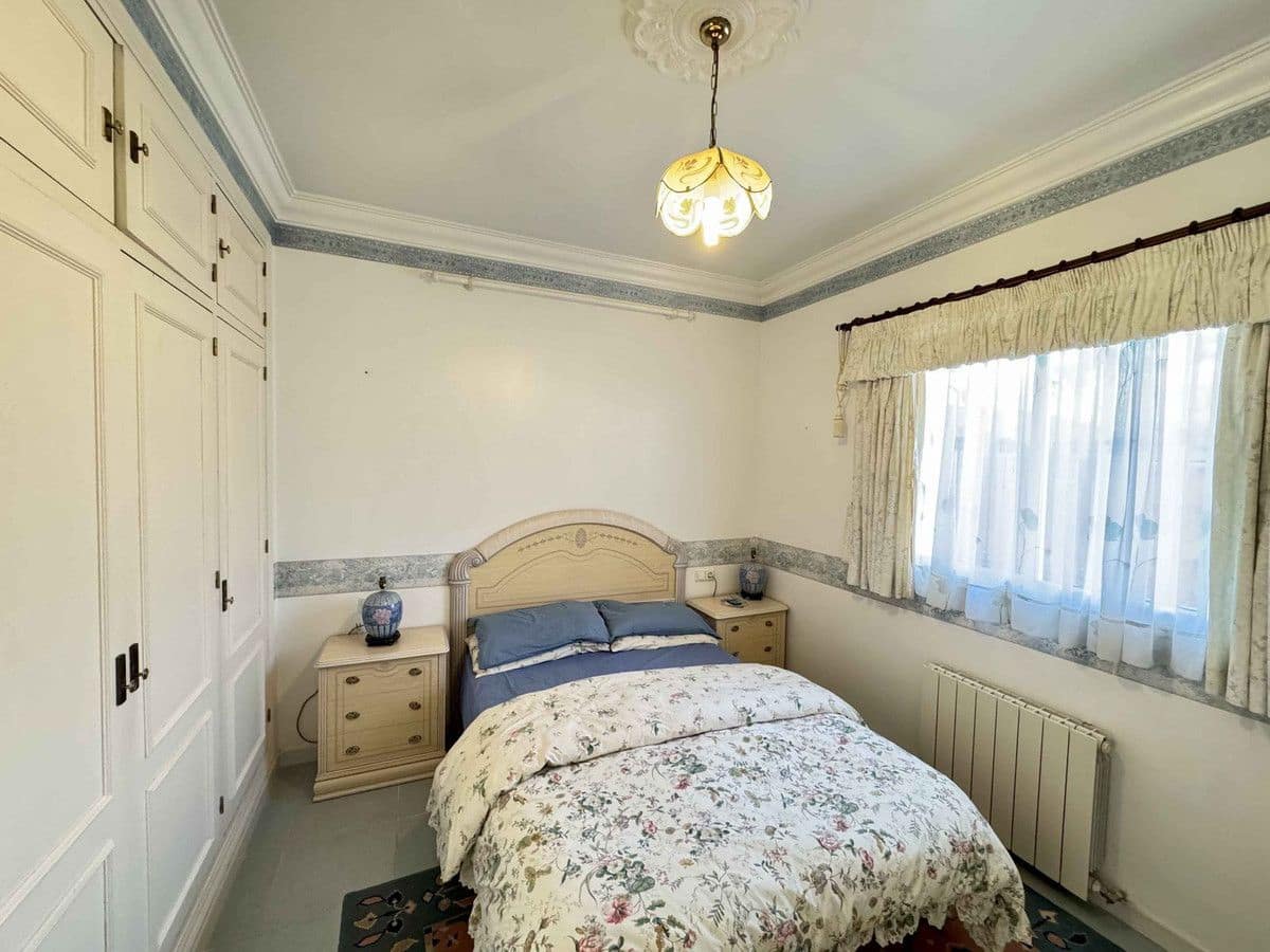 Chalet de 3 habitaciones en Mijas en venta con piscina garaje - 749.000 € (Ref: 9406002)