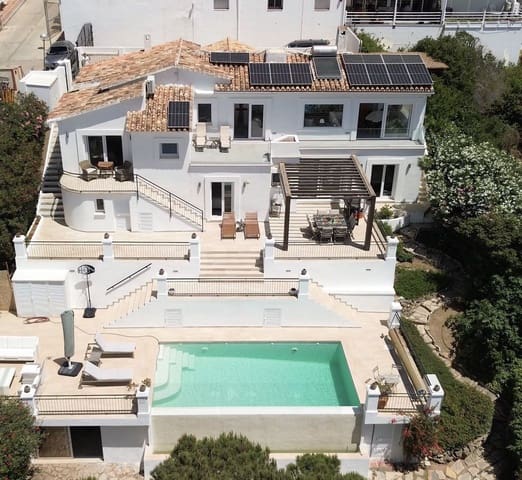 4 makuuhuone Huvila myytävänä paikassa Riviera del Sol, Mijas mukana uima-altaan 
autotalli - 1 750 000 € (Ref: 9406004)