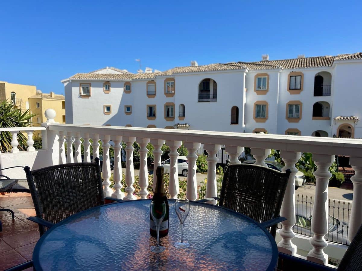 2 quarto Apartamento de Praia para venda em Mijas com piscina - 325 000 € (Ref: 9406005)