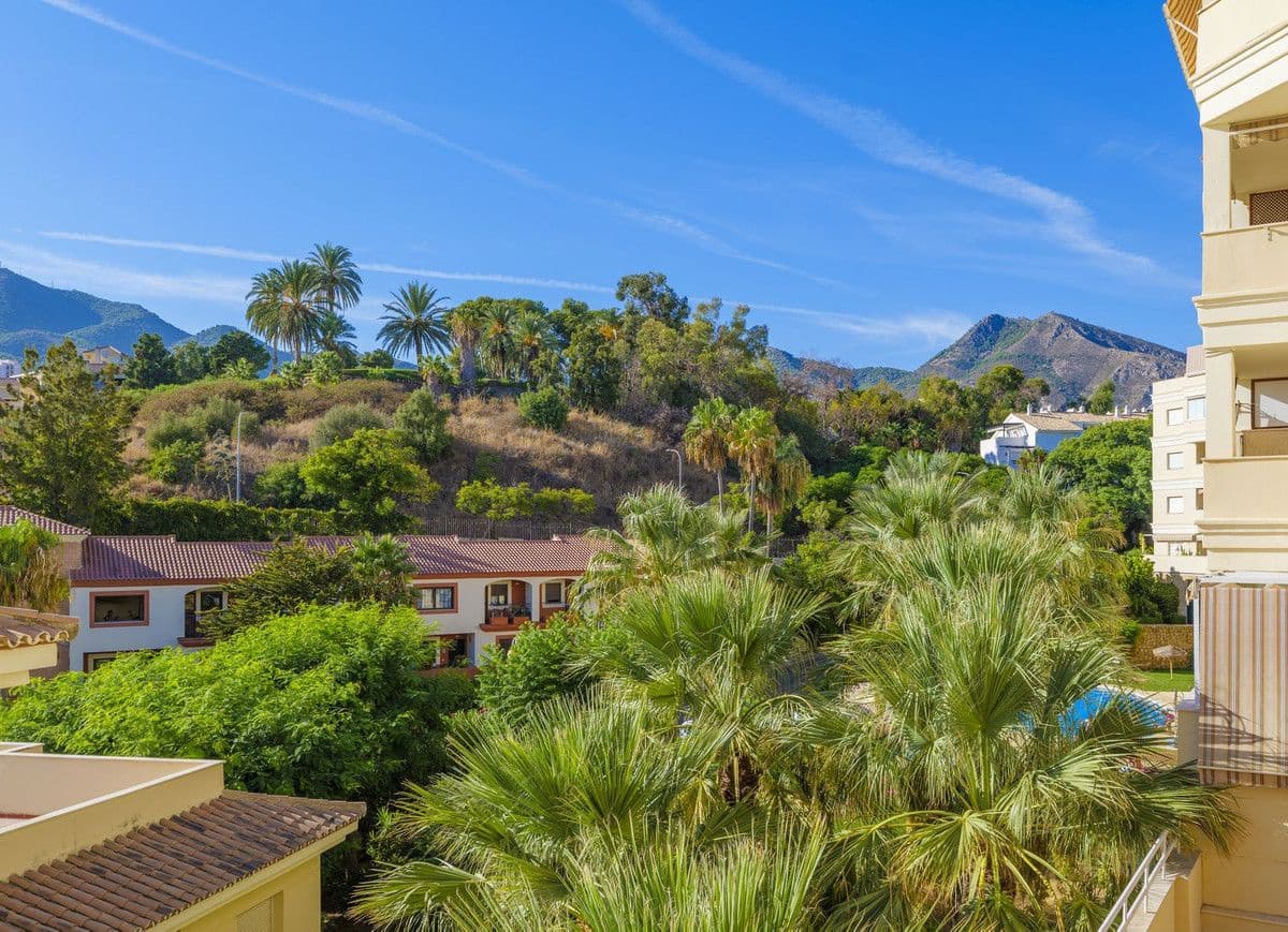 4 slaapkamer Appartement te koop in Benalmadena met zwembad garage - € 459.000 (Ref: 9406006)