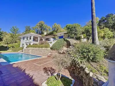 4 soveværelse Villa til salg i Mijas med swimmingpool garage - € 1.475.000 (Ref: 9406017)