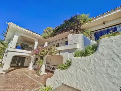4 soveværelse Villa til salg i Mijas med swimmingpool garage - € 1.475.000 (Ref: 9406017)