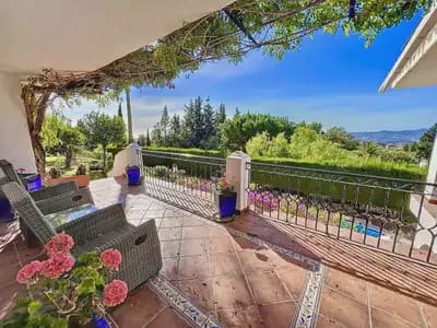 4 soveværelse Villa til salg i Mijas med swimmingpool garage - € 1.475.000 (Ref: 9406017)