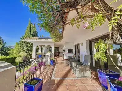 4 soveværelse Villa til salg i Mijas med swimmingpool garage - € 1.475.000 (Ref: 9406017)