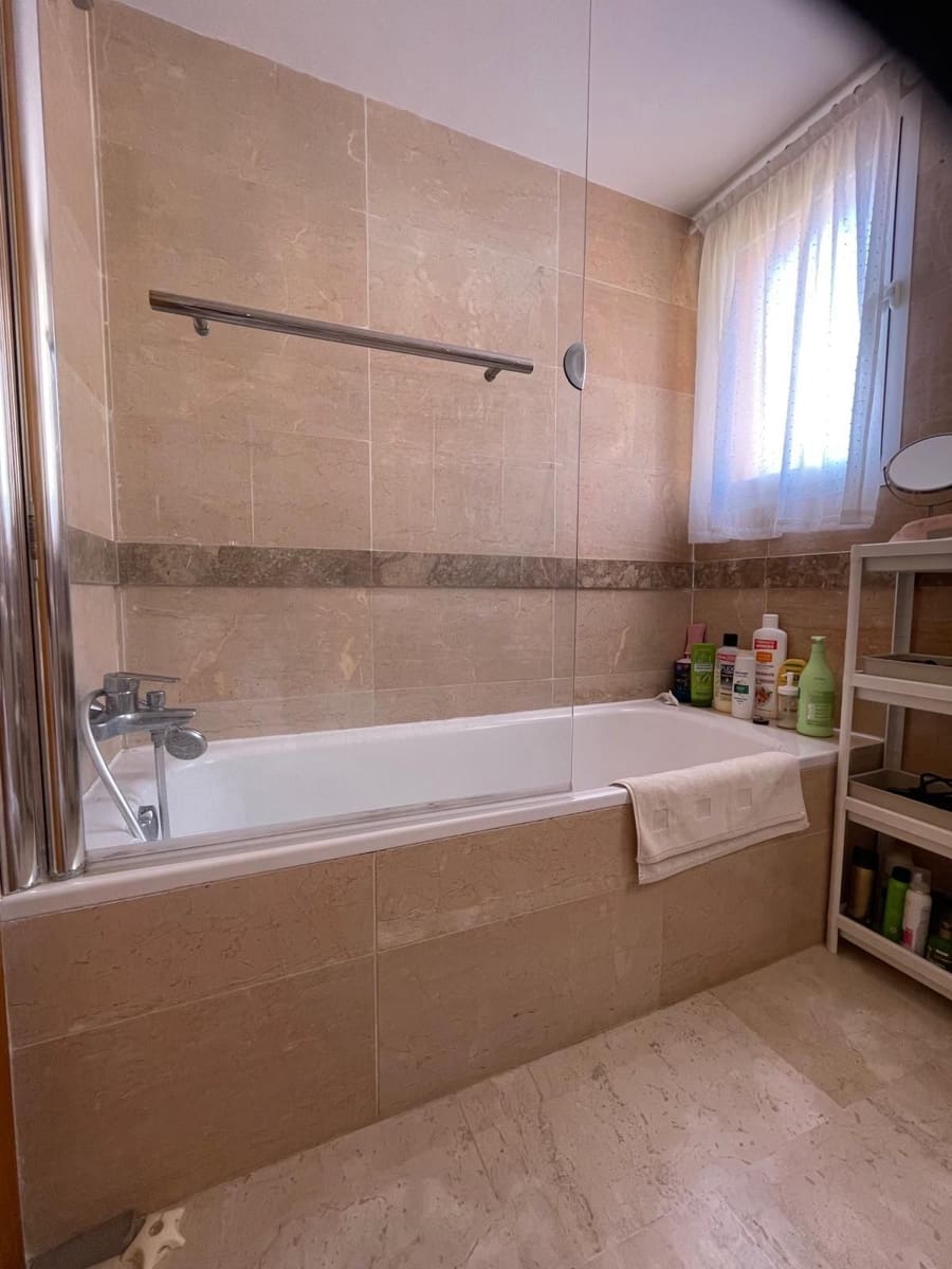 3 soverom Leilighet til salgs i Mijas med svømmebasseng garasje - € 399 000 (Ref: 9409871)