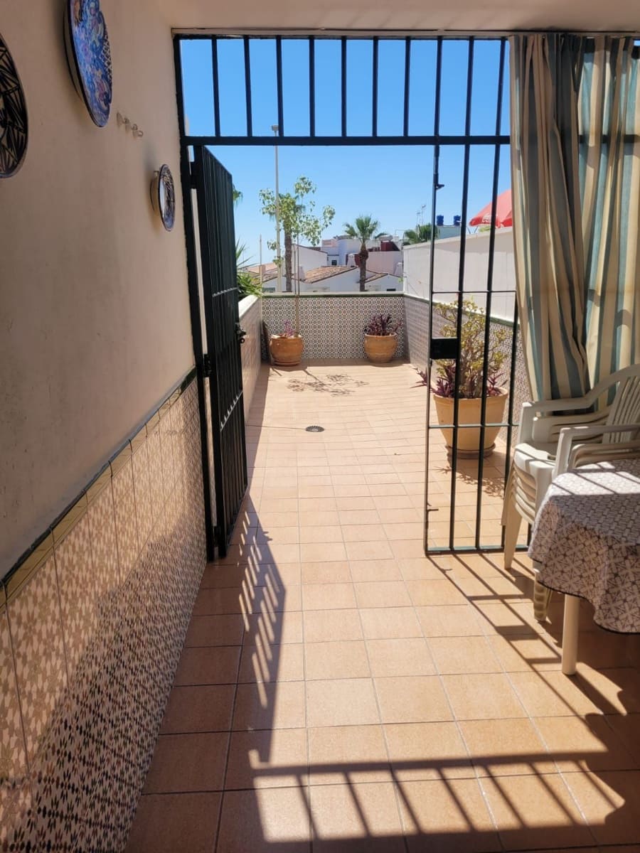 3 bedroom Apartment for sale in Torremolinos - € 415,000 (Ref: 9409872)