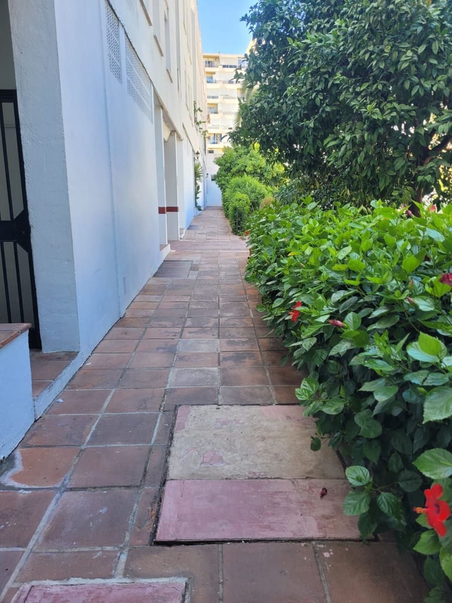 3 bedroom Apartment for sale in Torremolinos - € 415,000 (Ref: 9409872)