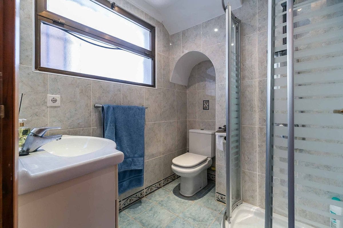 2 soveværelse Lejlighed til salg i Fuengirola med swimmingpool garage - € 395.000 (Ref: 9414903)