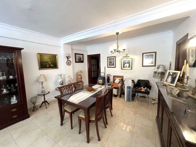 2 makuuhuone Huoneisto myytävänä paikassa Centro ciudad, Fuengirola - 450 000 € (Ref: 9414908)