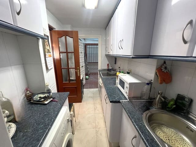 2 makuuhuone Huoneisto myytävänä paikassa Centro ciudad, Fuengirola - 450 000 € (Ref: 9414908)
