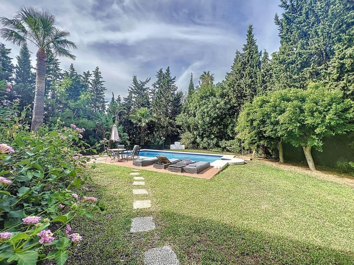 5 soveværelse Villa til salg i Mijas med swimmingpool garage - € 1.000.000 (Ref: 9429112)