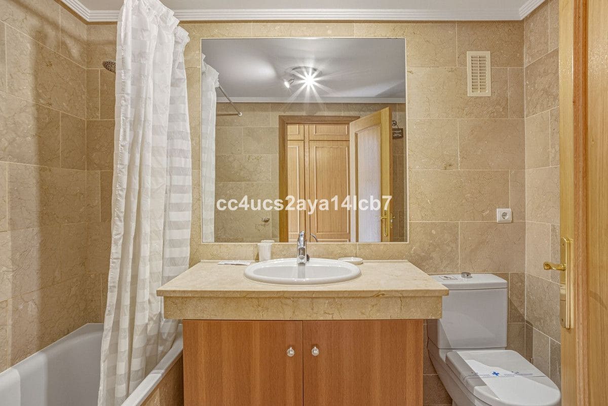 3 soverom Leilighet til salgs i Marbella med svømmebasseng garasje - € 455 000 (Ref: 9431990)