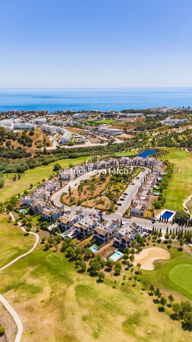 3 bedroom Villa for sale in Bel-Air with garage - € 945,000 (Ref: 9438985)