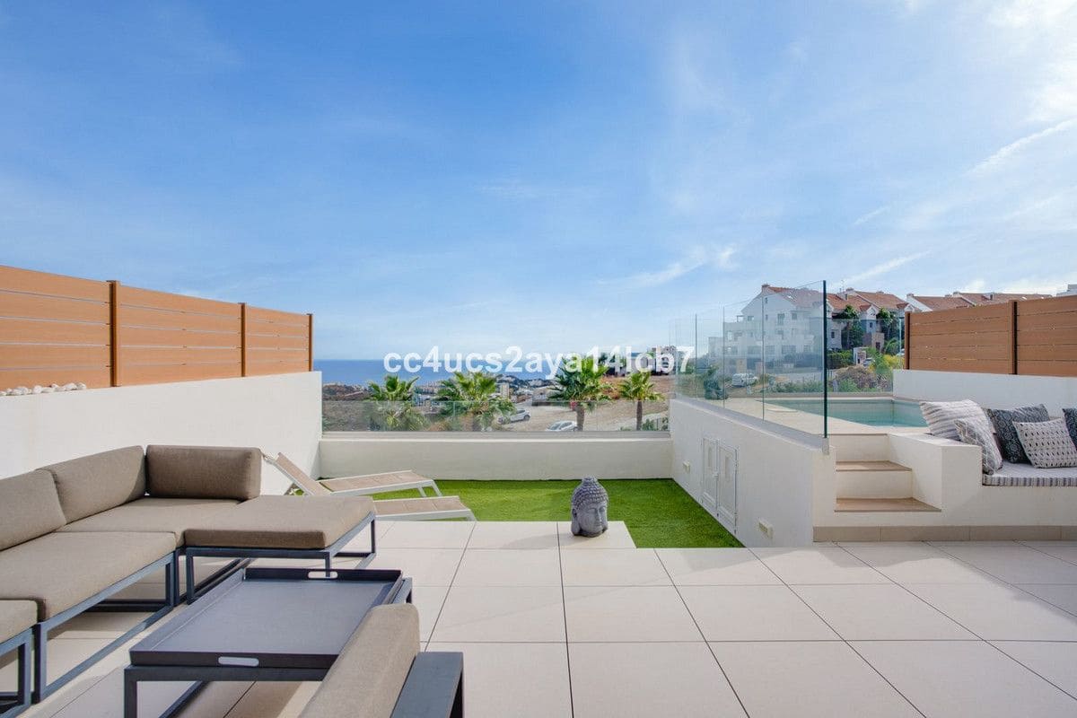 3 sypialnia Apartament na sprzedaż w Mijas z basenem garażem - 739 000 € (Ref: 9438986)